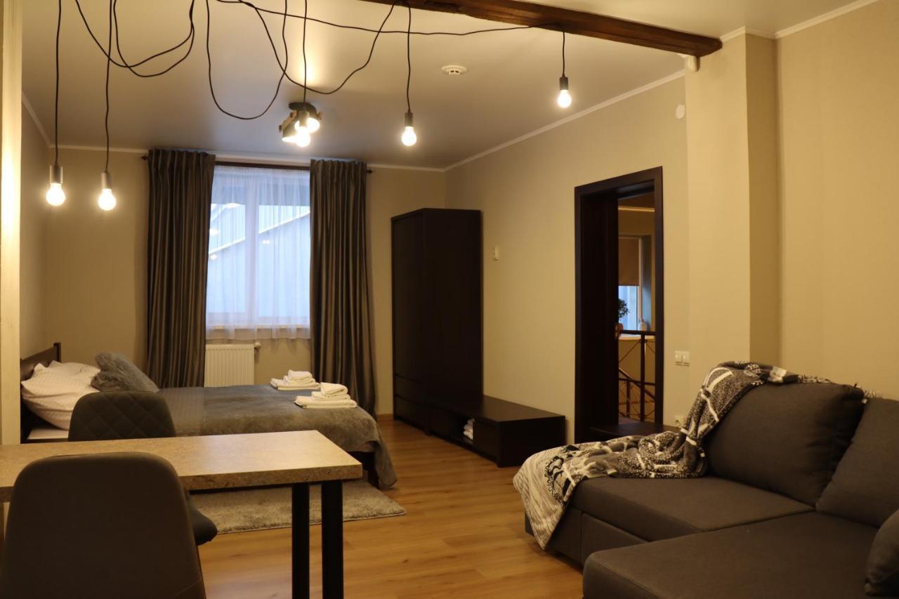 Szaboffcsik Bed & Breakfast Uzhhorod Exterior photo