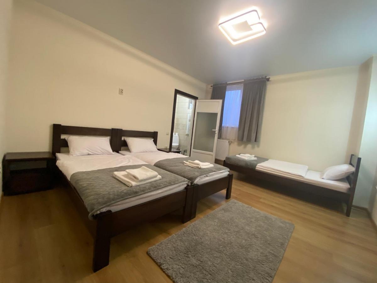 Szaboffcsik Bed & Breakfast Uzhhorod Exterior photo